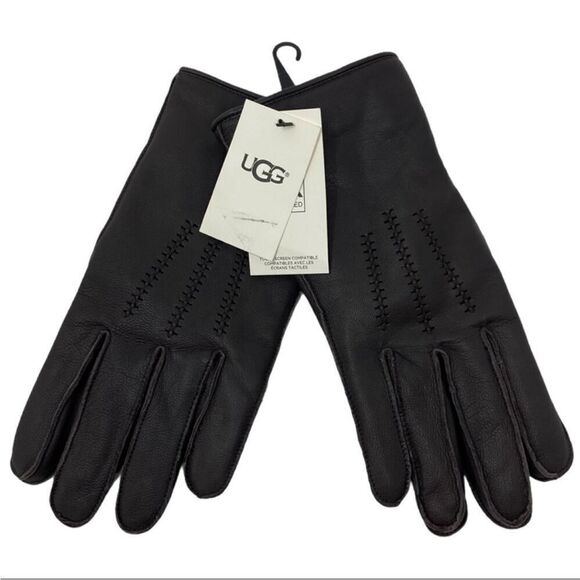 Ugg BlackLeather Wrangell Glove Conductive NWT